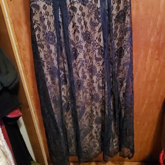 MAXI DRESS LACE DETAIL - Picture 4 of 4